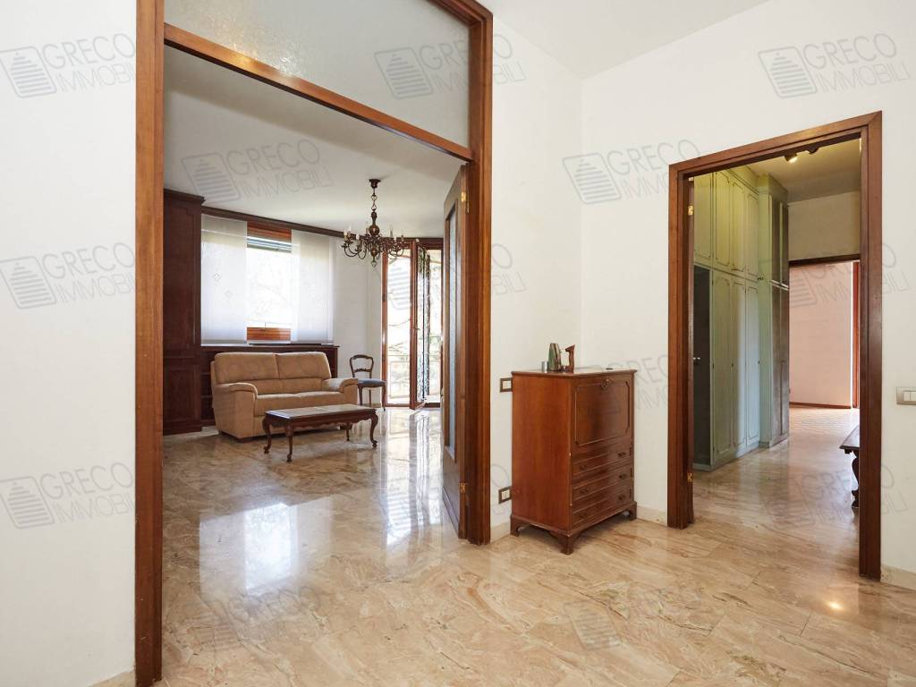 appartamento in vendita a Milano in zona Maggiolina