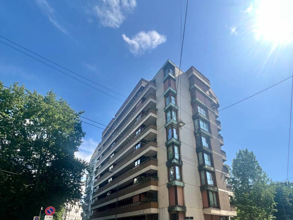 appartamento in vendita a Milano in zona Solari