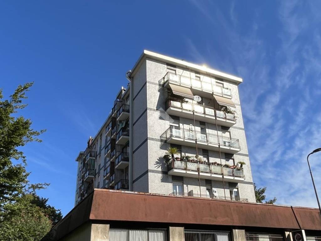 appartamento in vendita a Milano in zona Bovisa