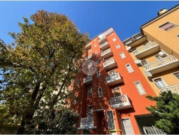 appartamento in vendita a Milano in zona Vigentino