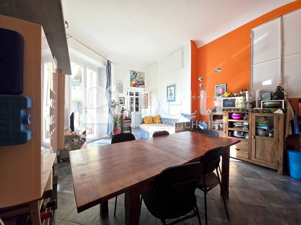 appartamento in vendita a Milano in zona Isola