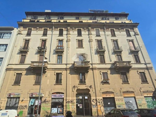 appartamento in vendita a Milano in zona Loreto