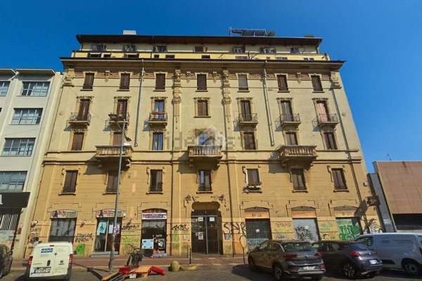 appartamento in vendita a Milano in zona Loreto