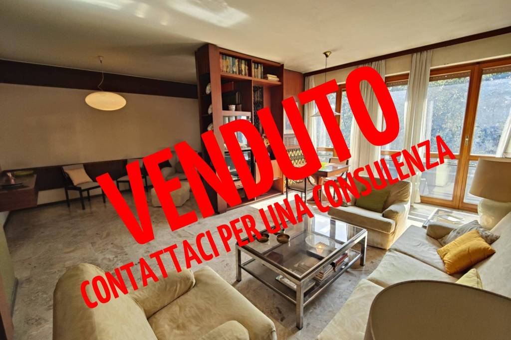 appartamento in vendita a Milano in zona Sempione