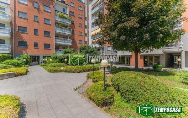 appartamento in vendita a Milano in zona Quarto Oggiaro