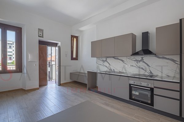 appartamento in vendita a Milano in zona Solari
