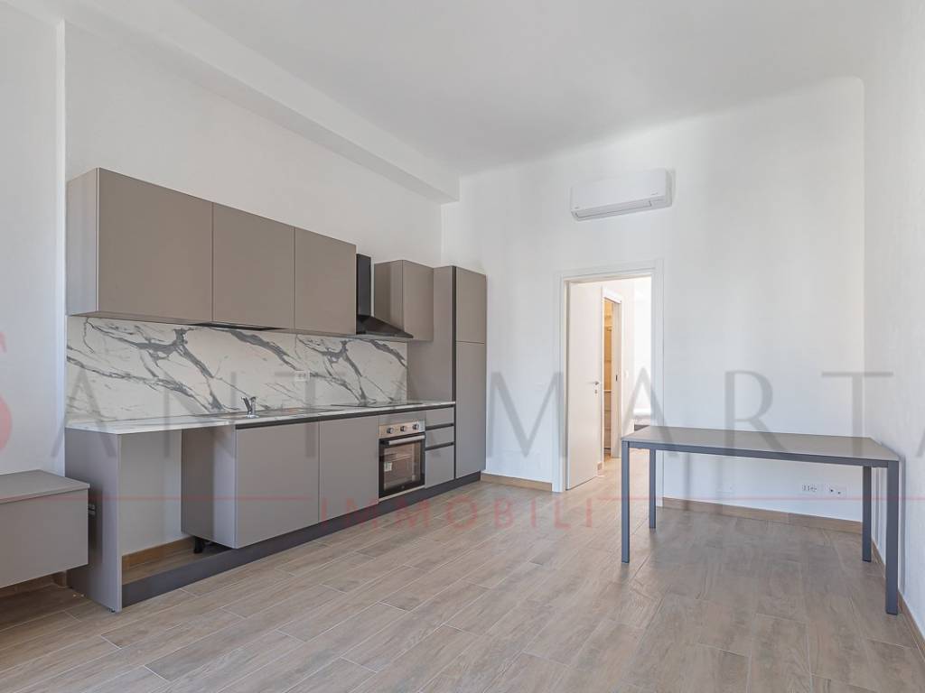 appartamento in vendita a Milano in zona Solari