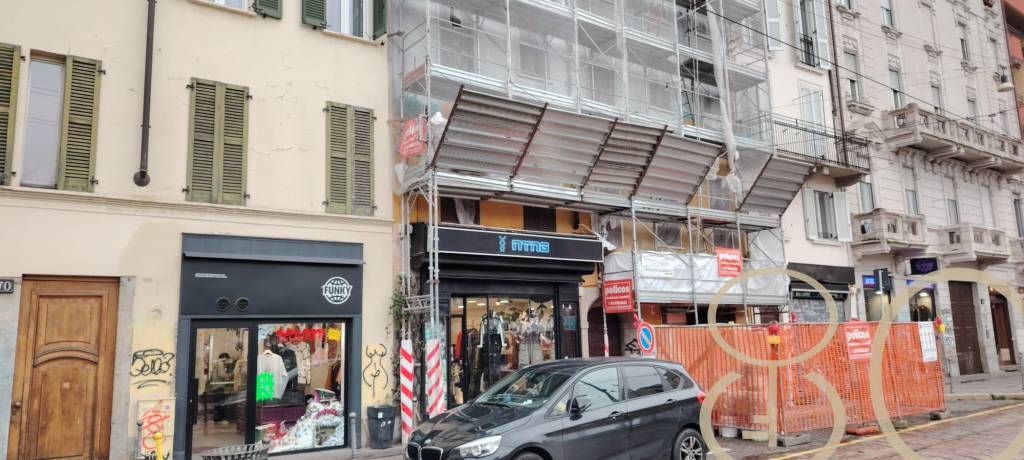 appartamento in vendita a Milano in zona Porta Ticinese
