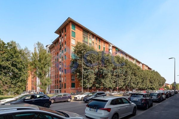 appartamento in vendita a Milano in zona Feltre