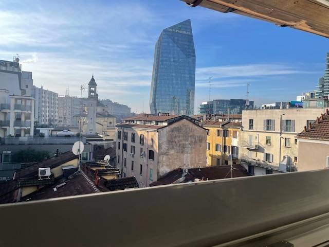 appartamento in vendita a Milano in zona Centro Direzionale
