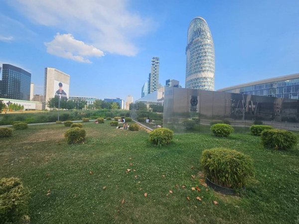 appartamento in vendita a Milano in zona Centro Direzionale