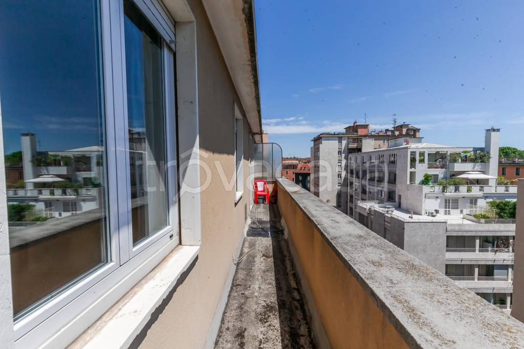 appartamento in vendita a Milano in zona Porta Venezia