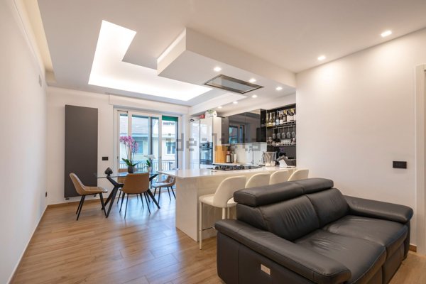 appartamento in vendita a Milano in zona Piazzale Lodi