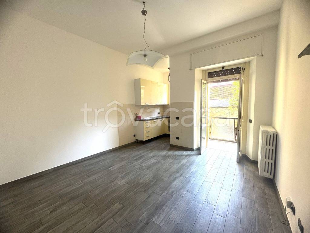 appartamento in vendita a Milano in zona Molino Dorino