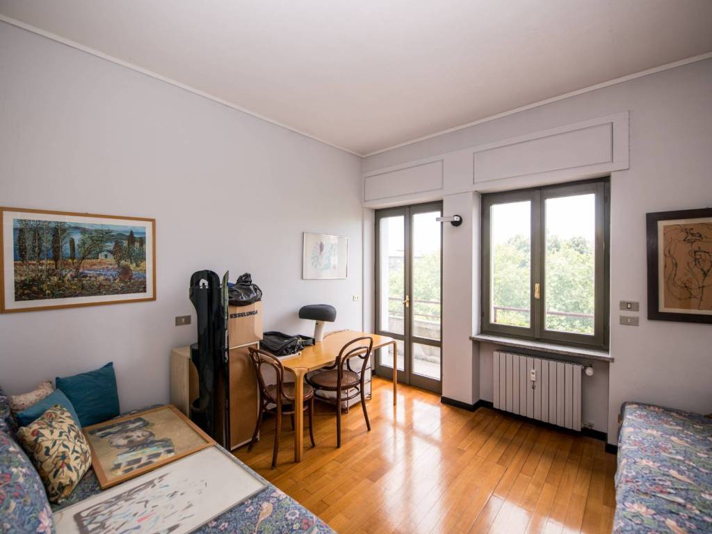 appartamento in vendita a Milano in zona Il Portello