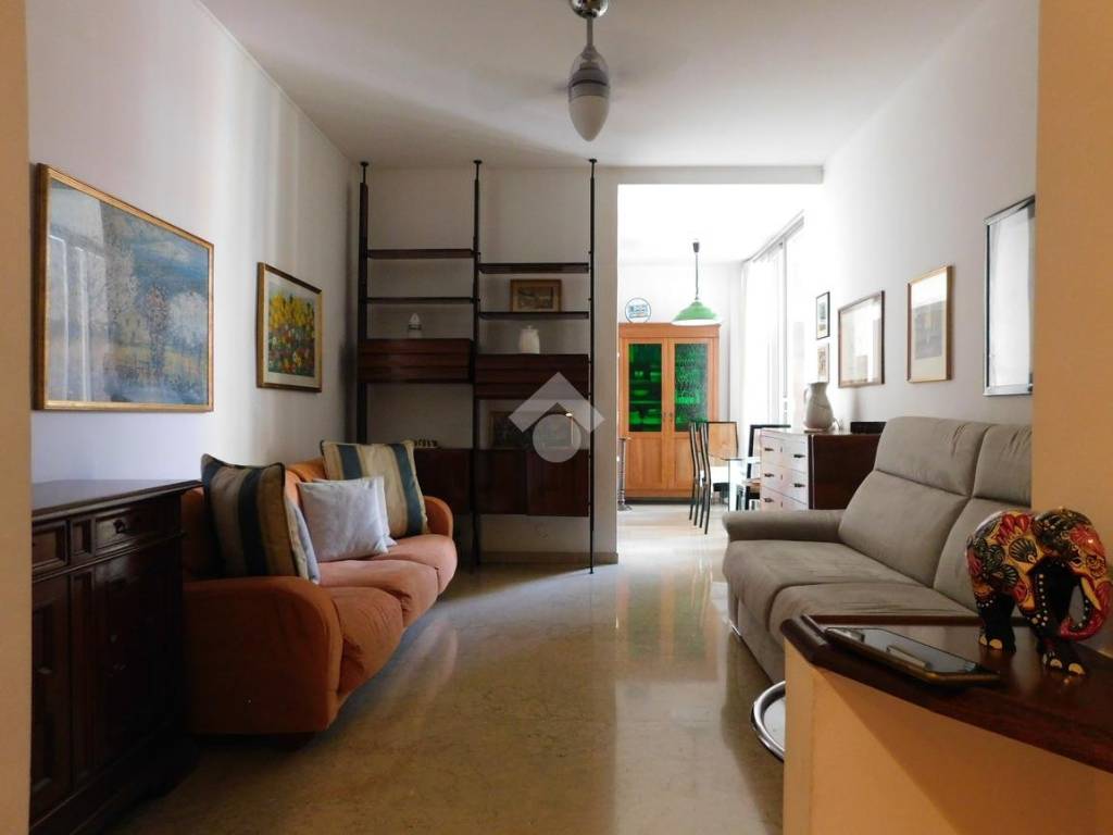 appartamento in vendita a Milano in zona Solari