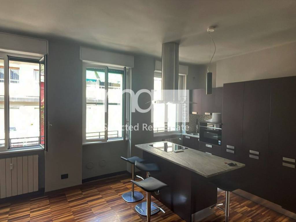 appartamento in vendita a Milano in zona Porta Venezia