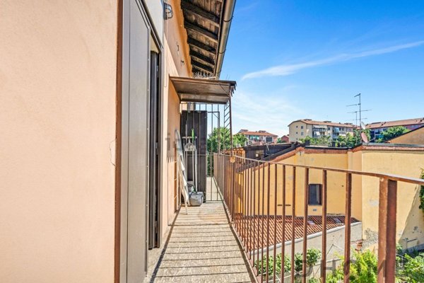 appartamento in vendita a Milano in zona Chiesa Rossa