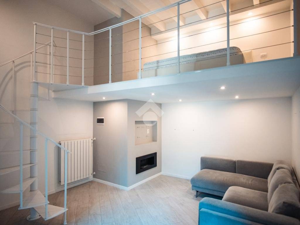 appartamento in vendita a Milano in zona Ponte Lambro