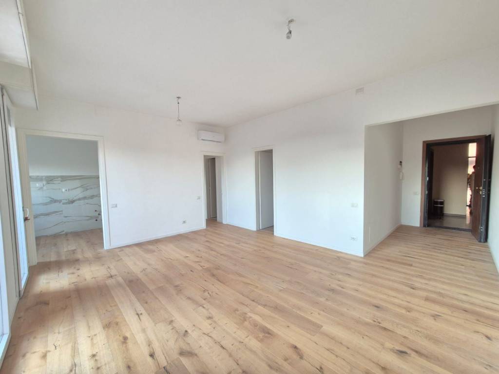 appartamento in vendita a Milano in zona Affori