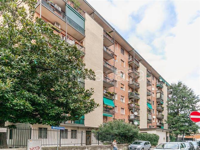 appartamento in vendita a Milano in zona San Siro