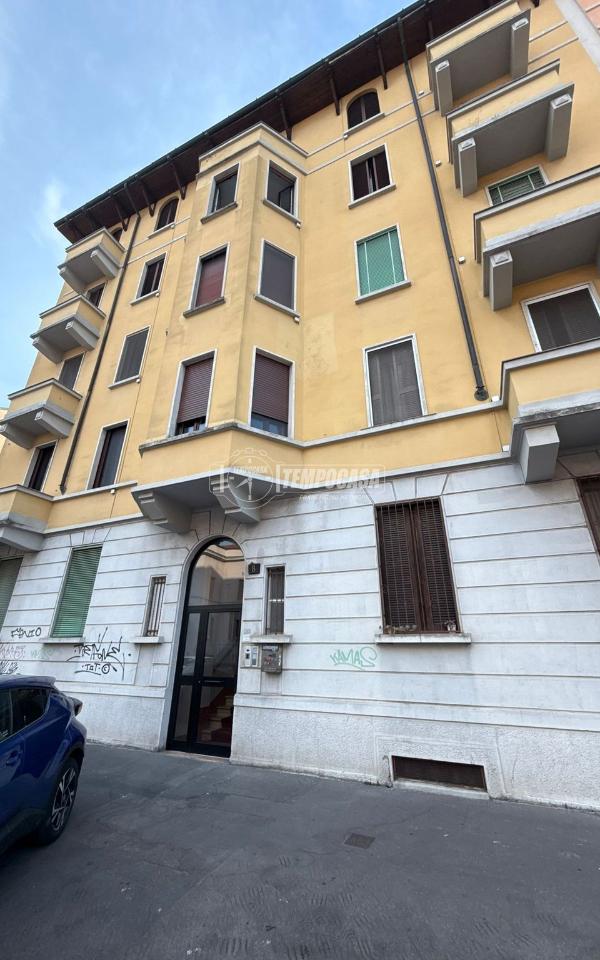 appartamento in vendita a Milano in zona Piazzale Lodi