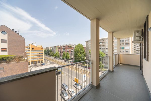 appartamento in vendita a Milano in zona Vigentino