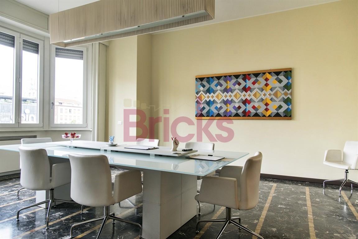 ufficio in vendita a Milano in zona Cinque Giornate