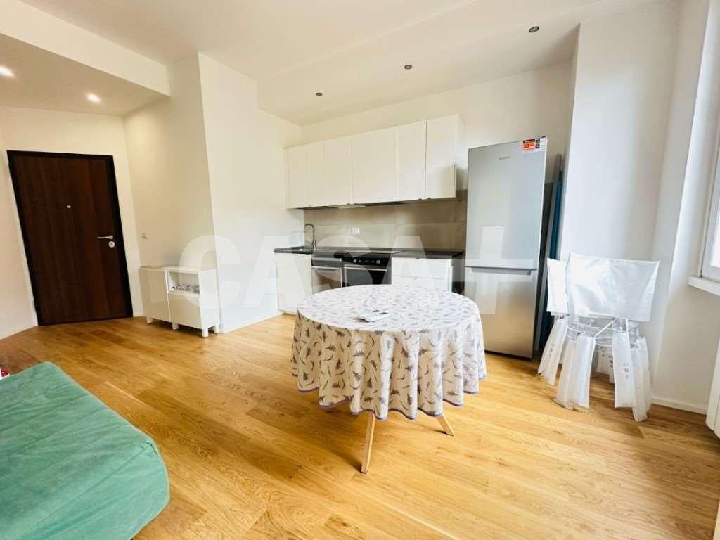 appartamento in vendita a Milano in zona Ghisolfa