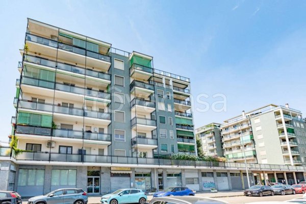 appartamento in vendita a Milano in zona Vigentino