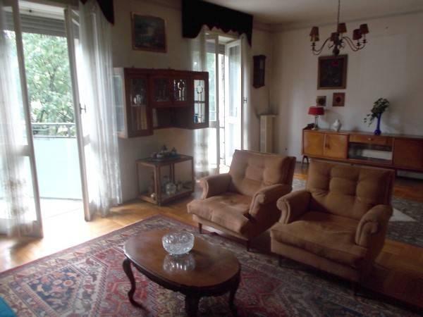 appartamento in vendita a Milano in zona Sant'Ambrogio