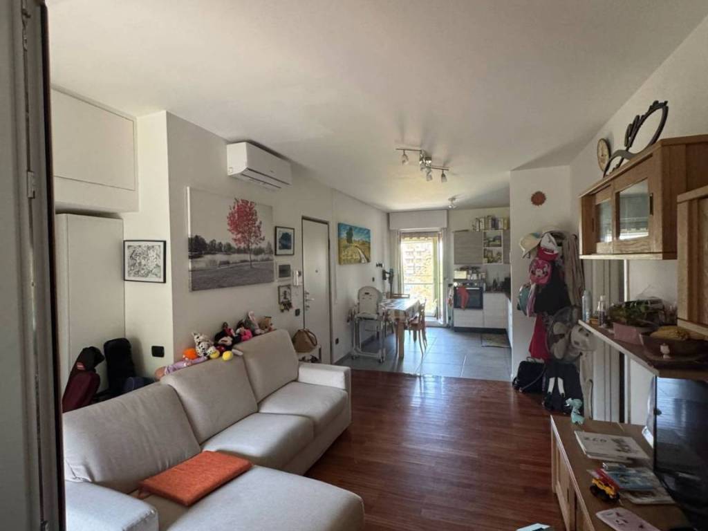 appartamento in vendita a Milano in zona Vigentino