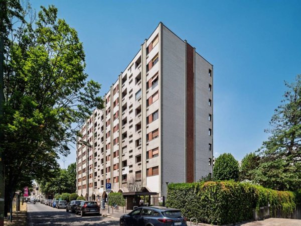 appartamento in vendita a Milano in zona Isola
