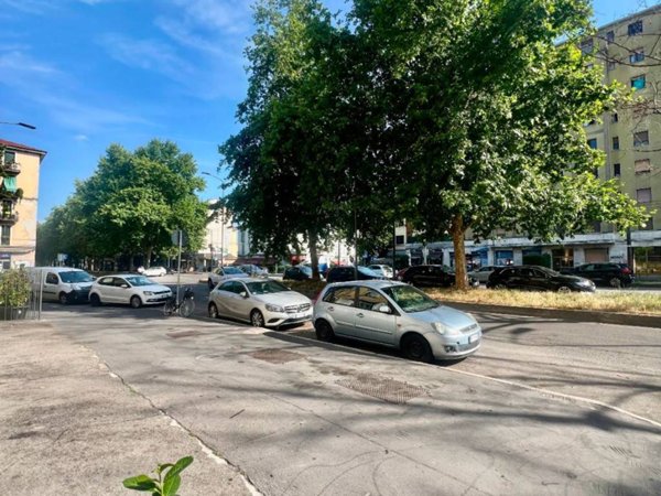 appartamento in vendita a Milano in zona Garegnano