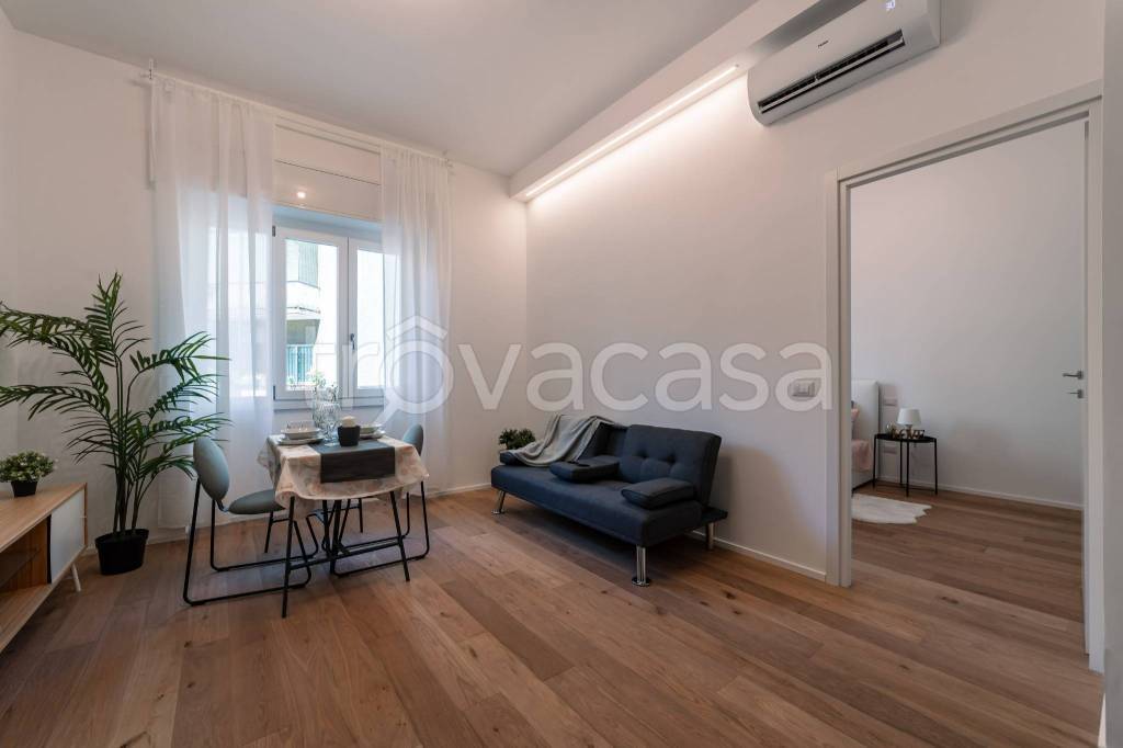 appartamento in vendita a Milano in zona Crescenzago