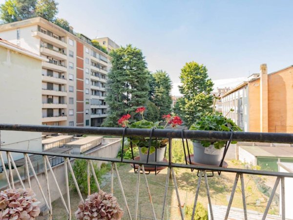 appartamento in vendita a Milano in zona Chiesa Rossa