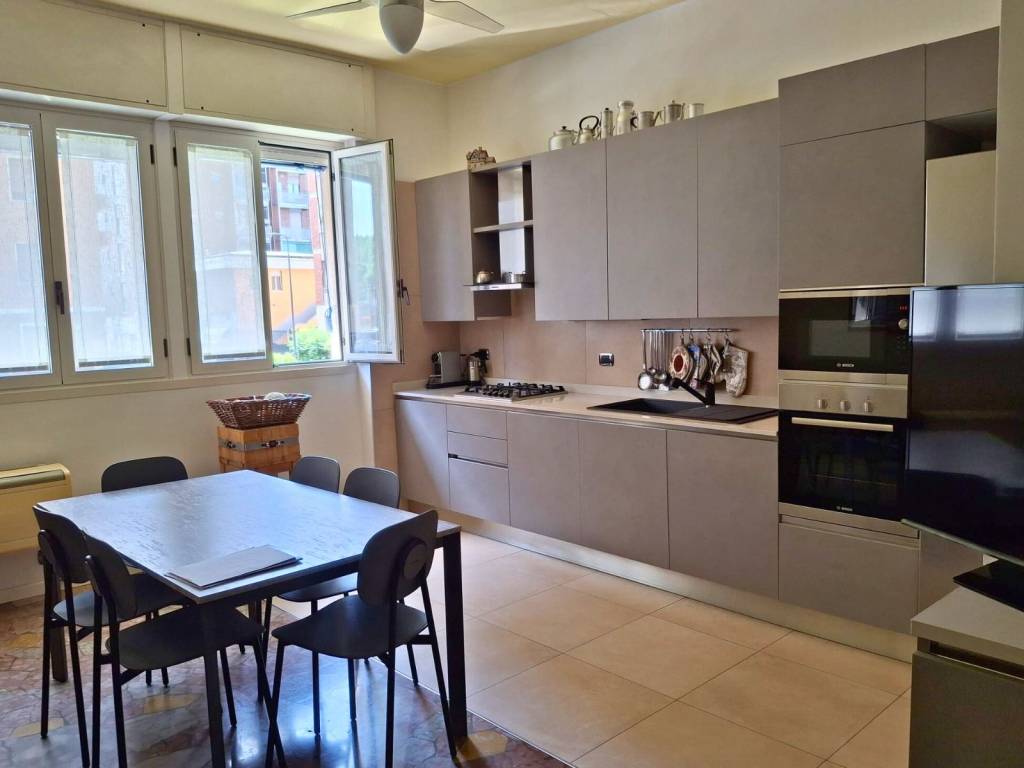 appartamento in vendita a Milano in zona Crescenzago