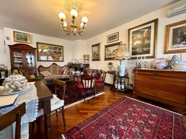 appartamento in vendita a Milano in zona Famagosta