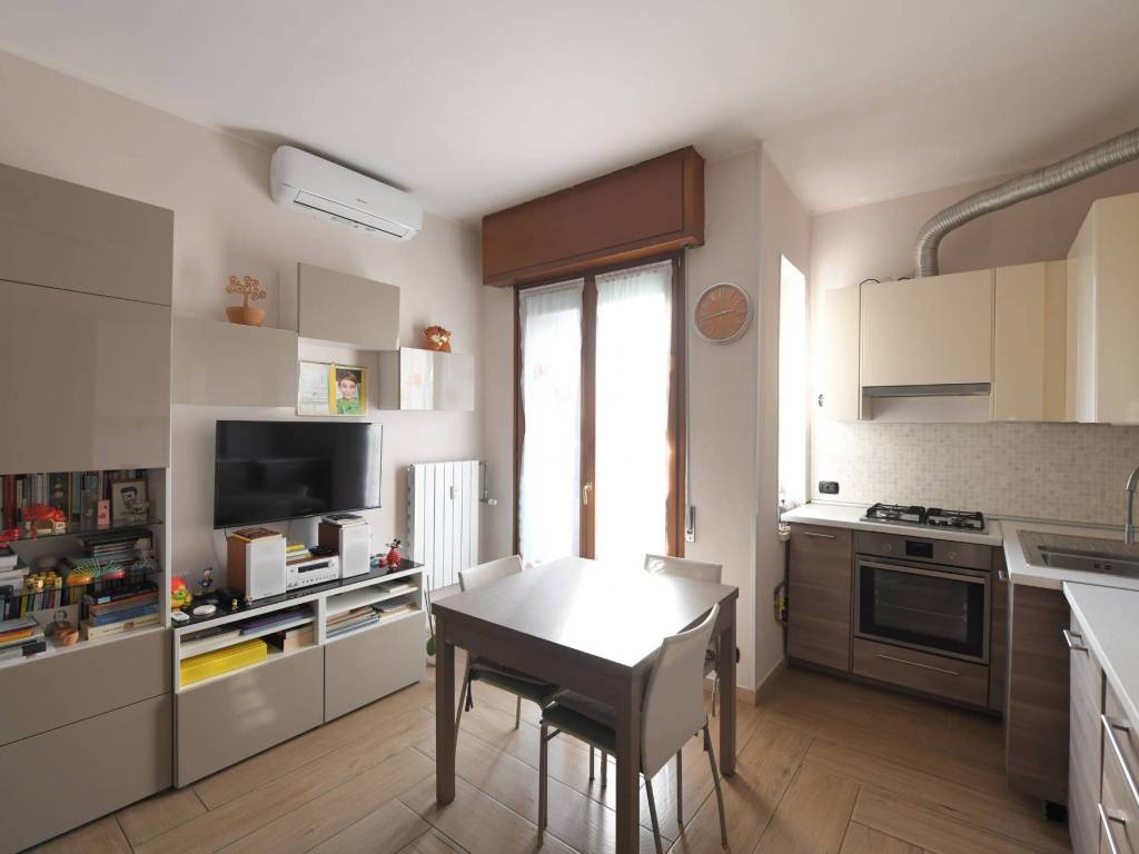 appartamento in vendita a Milano in zona Bovisa