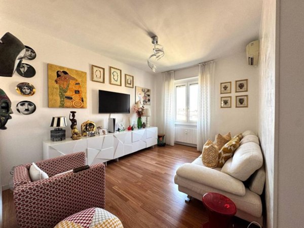 appartamento in vendita a Milano in zona Corvetto