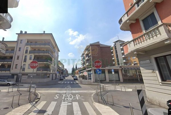 appartamento in vendita a Milano in zona Precotto