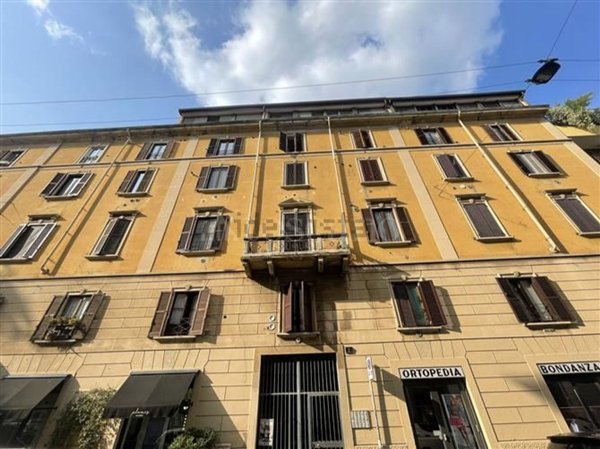 appartamento in vendita a Milano in zona Cinque Giornate