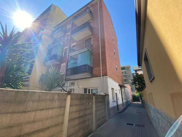 appartamento in vendita a Milano in zona Comasina