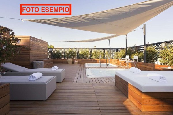 casa indipendente in vendita a Milano in zona Maggiolina