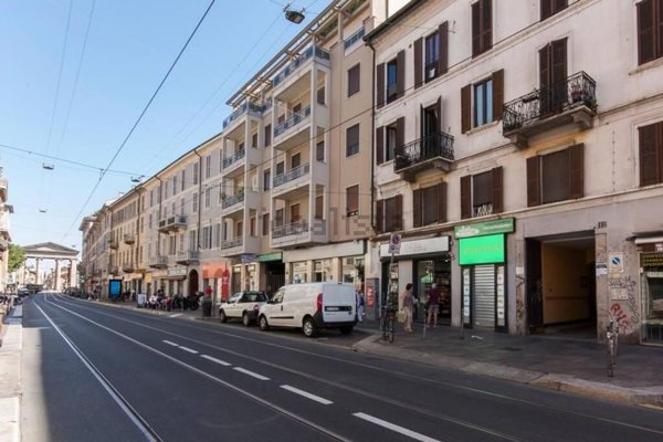 appartamento in vendita a Milano in zona Bocconi