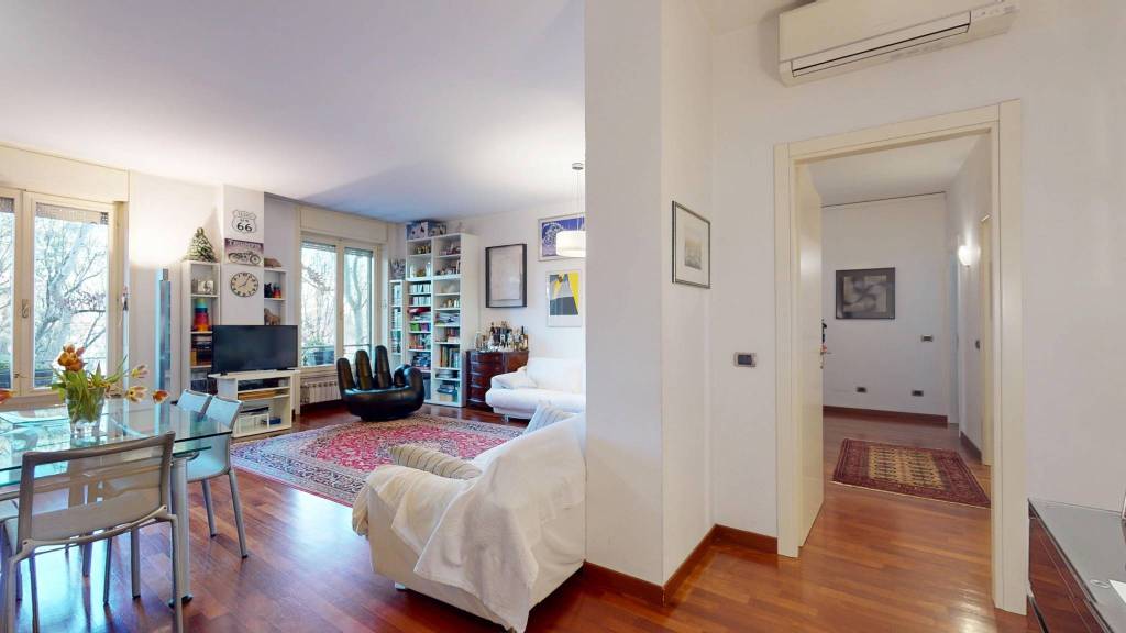 appartamento in vendita a Milano in zona Il Portello