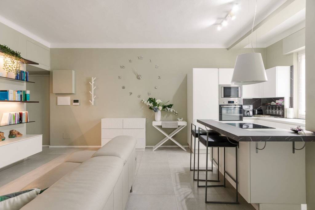 appartamento in vendita a Milano in zona Ghisolfa