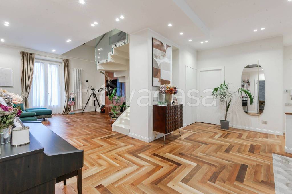 appartamento in vendita a Milano