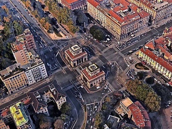 casa indipendente in vendita a Milano in zona Porta Venezia