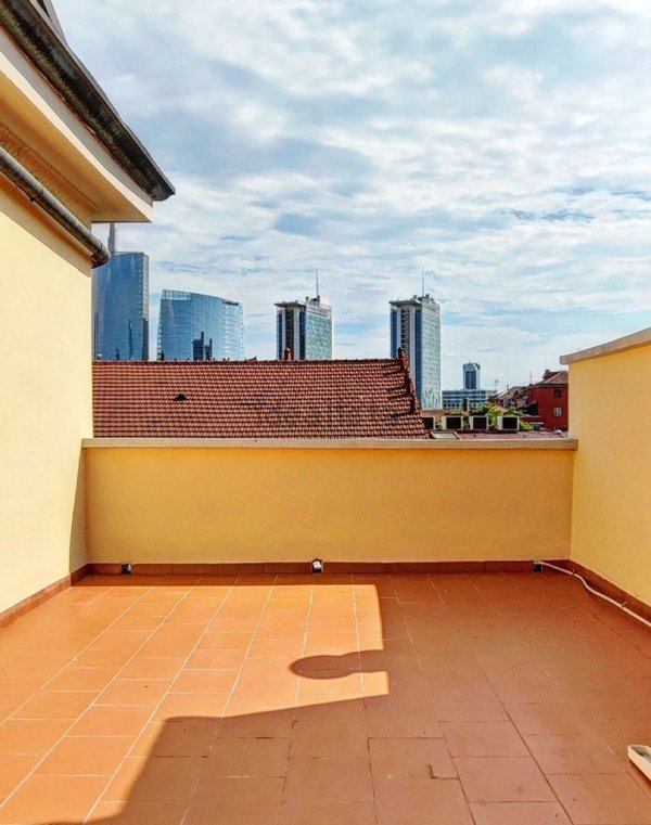 appartamento in vendita a Milano in zona Isola